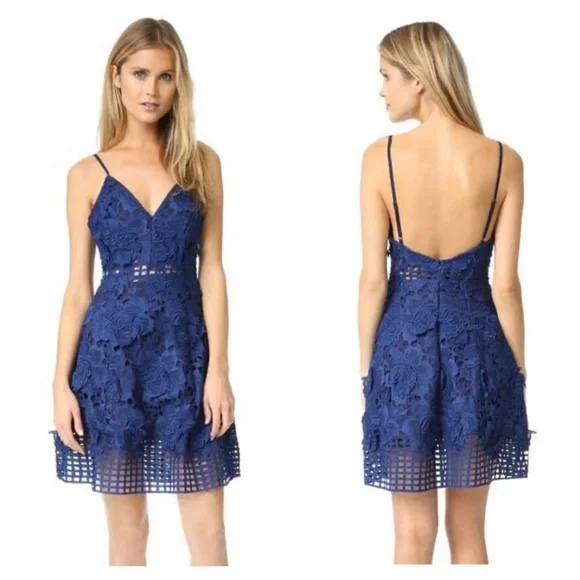 LOVER + FRIENDS Bellini Blie 3D dress SIZE: SMALL - Picture 3 of 14